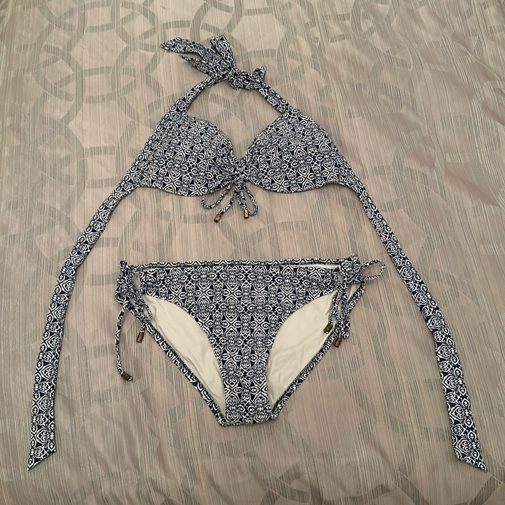 Helen Jon Bikini Set